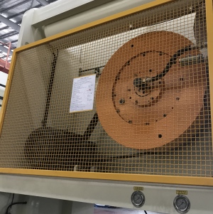 Pressione a embreagem molhada com v&aacute;lvula solen&oacute;ide