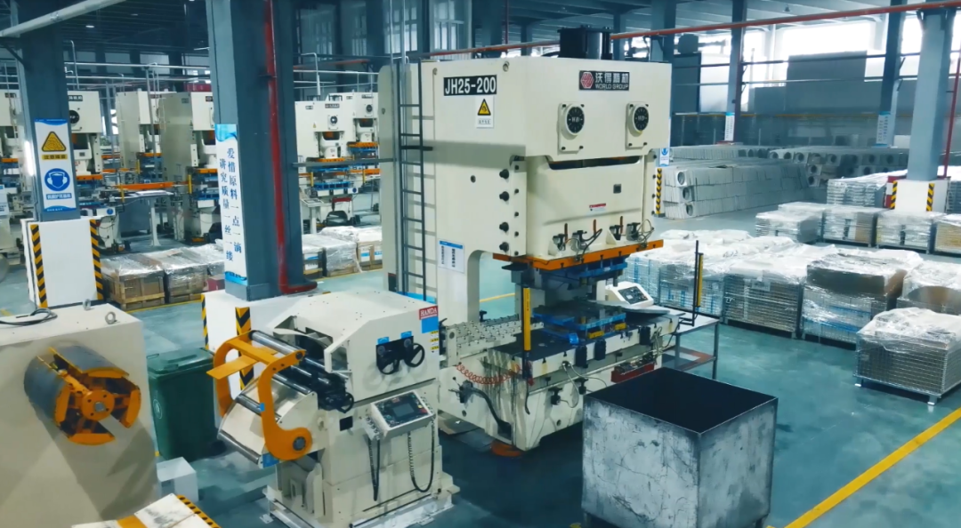 Pressione com linha de alimenta&ccedil;&atilde;o