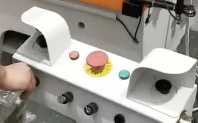 Ajuste do curso da m&aacute;quina da press&atilde;o da chave
