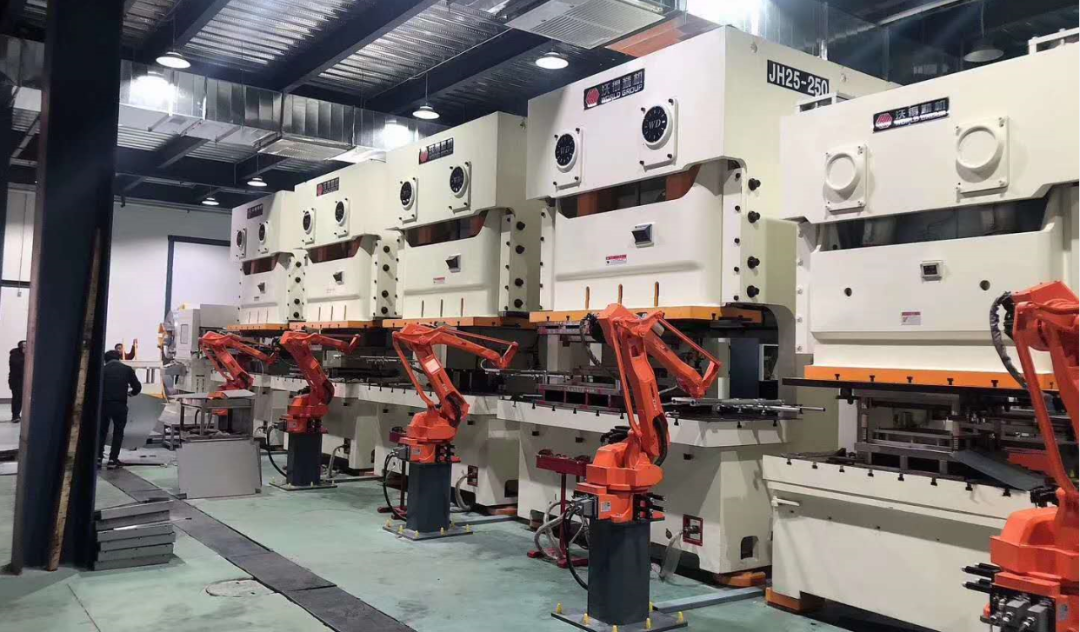 Pressione com bra&ccedil;o rob&ocirc;