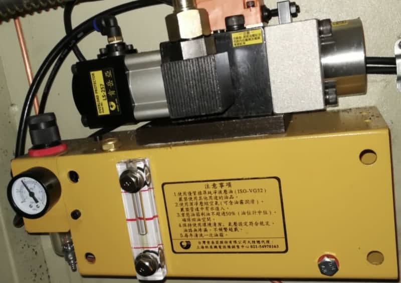 Pressione a bomba de sobrecarga