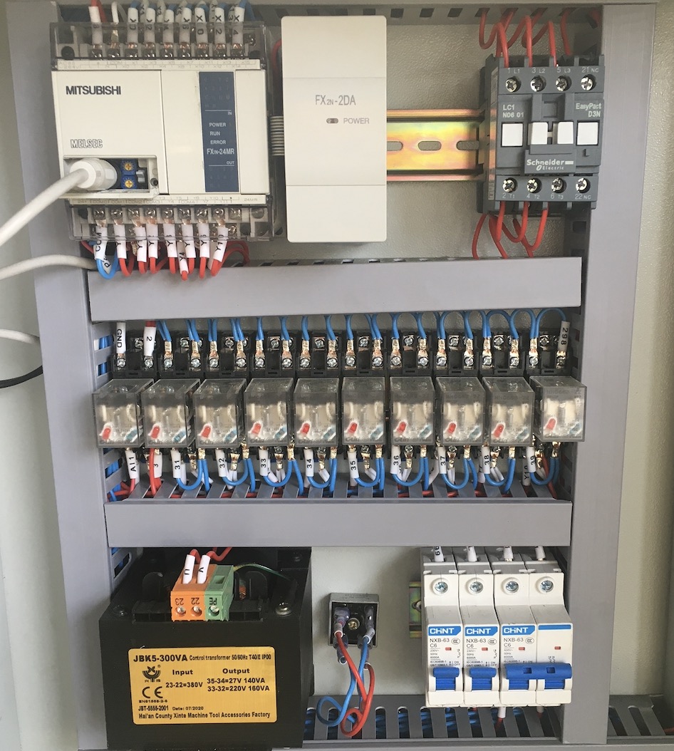 Imprensa de gabinete el&eacute;trico-hidr&aacute;ulico