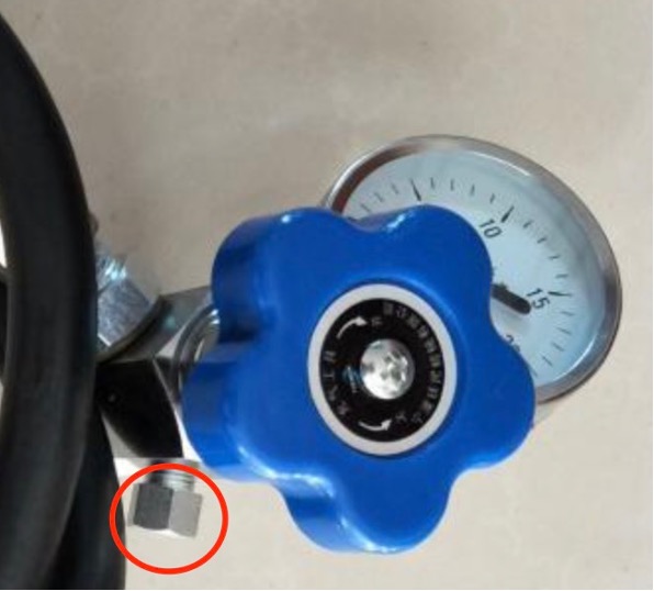 Interruptor de libera&ccedil;&atilde;o de press&atilde;o de ferramentas de preenchimento de nitrog&ecirc;nio