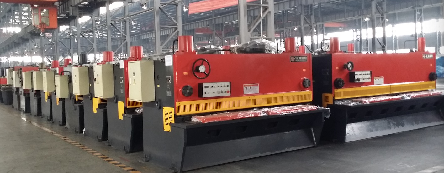 M&aacute;quina de cisalhamento de guilhotina